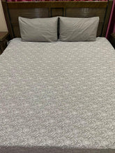 Comforter set 6 piece grey paisley