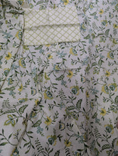 Bedsheet 5 pieces yellow green floral vine