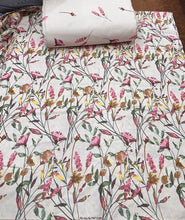 Comforter set multiple floral branches