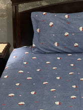 Single bedsheet mini kitty