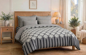 Bedsheet 5 piece black and white damask
