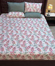Bedsheet 5 piece pink rose petals
