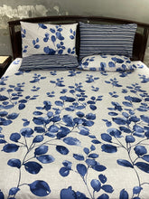 Bedsheet 5 pieces dark blue leaf
