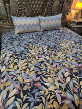Bedsheet 5 pieces black leaves
